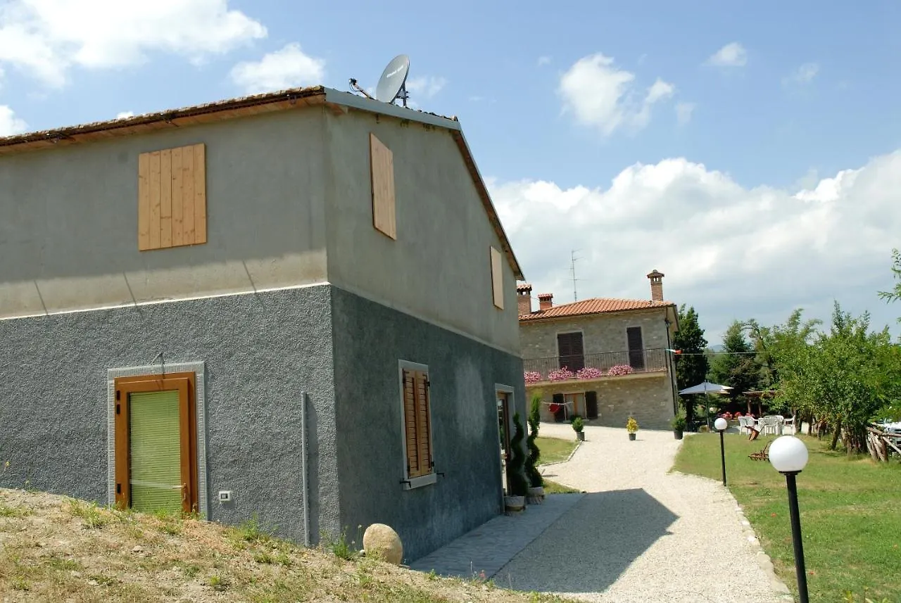 Holiday home Cozy House In Caprese Michelangelo With Private Pool Villa