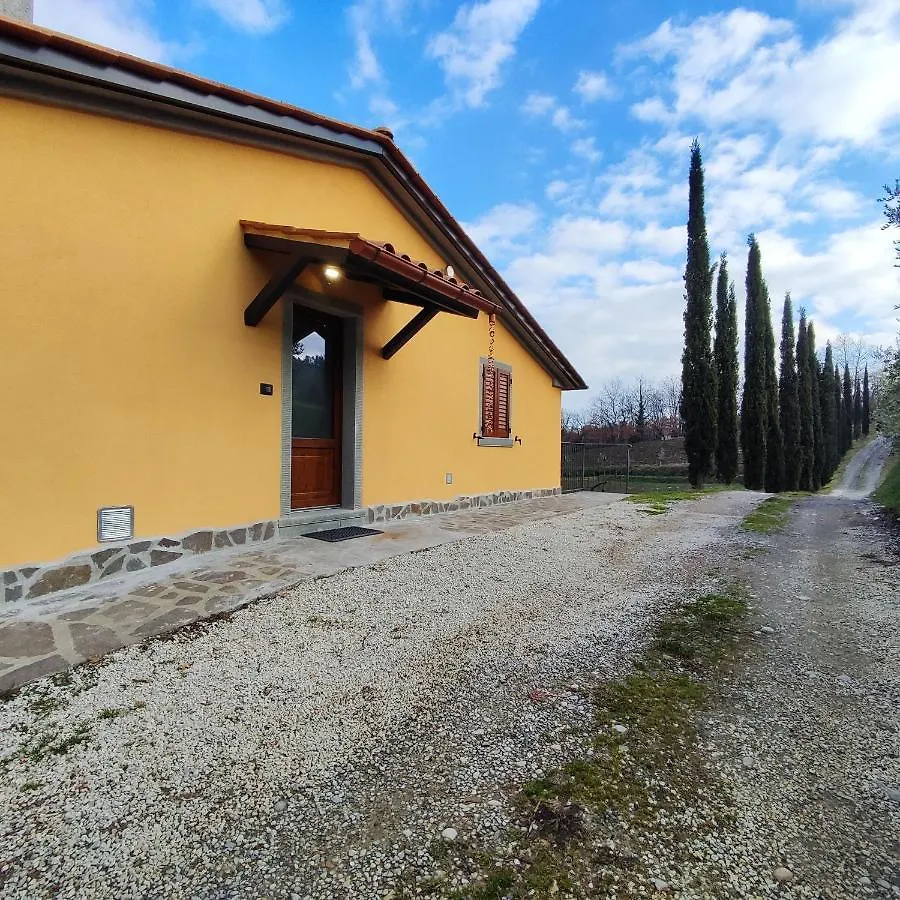 Holiday home Cozy House In Caprese Michelangelo With Private Pool Villa